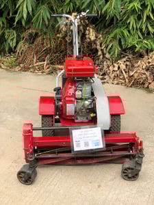 ขายรถตัดกรีน ตัดหญ้าสนามเดินตาม(เก่าญี่ปุ่น) ยี่ห้อ Baroness รุ่นLM80C