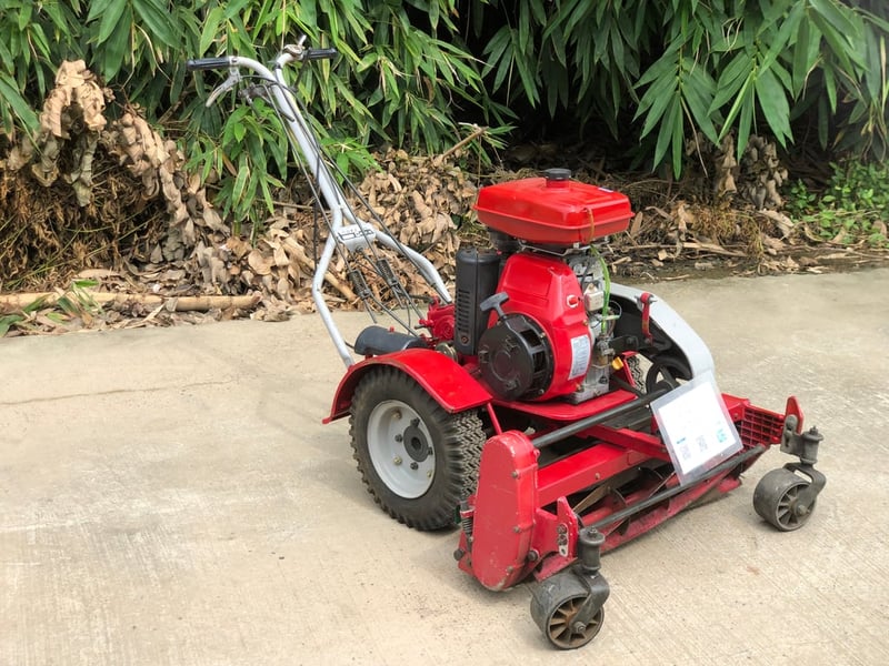 ขายรถตัดกรีน ตัดหญ้าสนามเดินตาม(เก่าญี่ปุ่น) ยี่ห้อ Baroness รุ่นLM80C