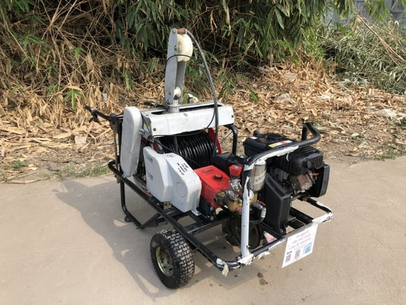 ขายชุดปั๊มเครื่องพ่นยาแรงดันสูง มีเกียร์เดินหน้า(เก่าญี่ปุ่น) 