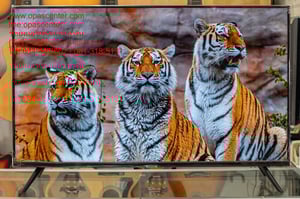 SAMSUNG UHD TV ขนาด 43 นิ้ว รุ่น UA43AU7002 KXXT UHD 4K มือสอง สภาพใหม่ รีโมท2อัน ผลิต 01-2024