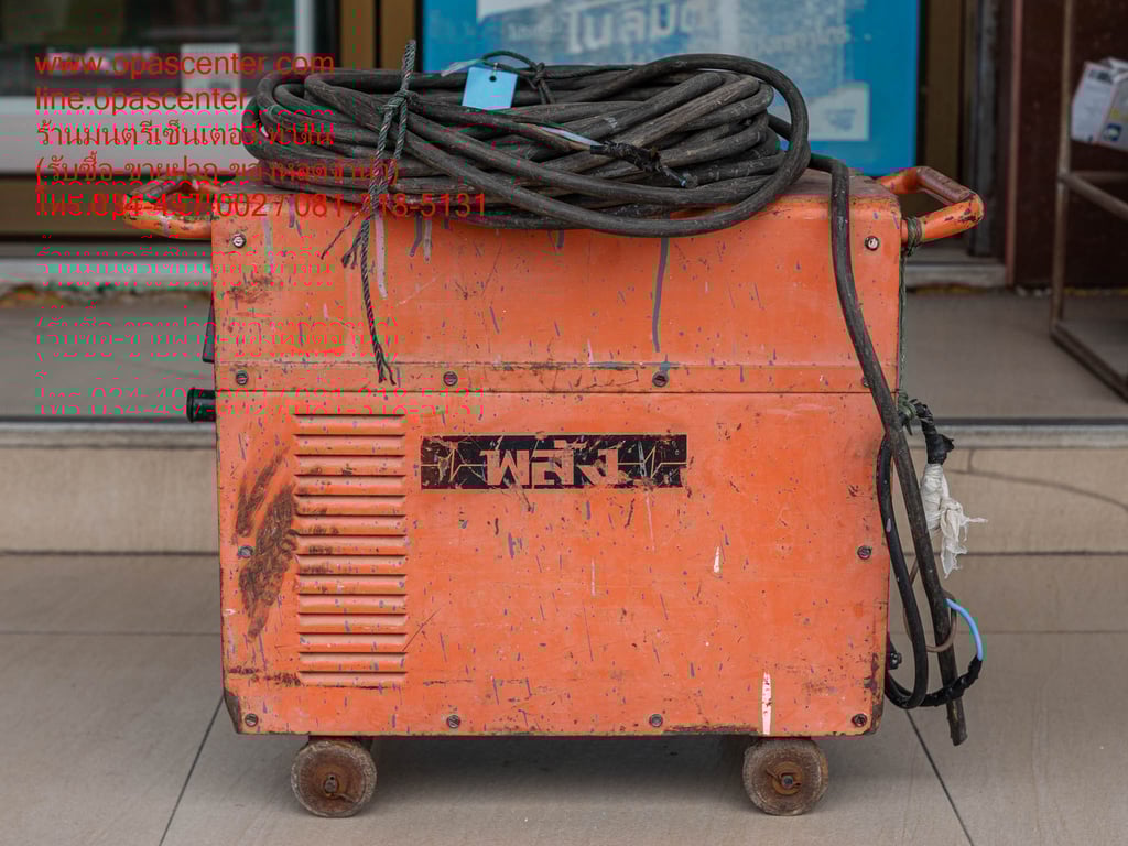 ตู้เชื่อมพลัง 200 แอมป์ รุ่น PA-200 กำลังไฟ 220V. สภาพดี พร้อมสายไฟยาว 25 เมตร ตู้เชื่อมพลัง 200 แอมป์ รุ่น PA-200 กำลังไฟ 220V. สภาพดี พร้อมสายไฟยาว 25 เมตร