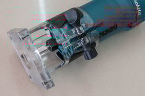 เครื่องเซาะร่อง MAKITA 3709 6 มม. 530 วัตต์ ของแท้ มือสอง สภาพใหม่มาก เครื่องเซาะร่อง MAKITA 3709 6 มม. 530 วัตต์ ของแท้ มือสอง สภาพใหม่มาก
