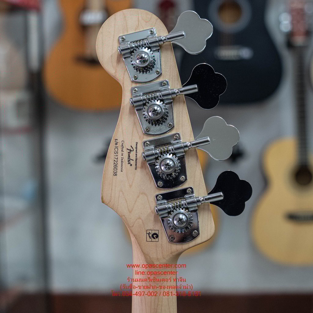 เบสไฟฟ้า Squier Vintage Modified Jaguar Bass Special สีซันเบริส มือสอง สภาพใหม่ มีแถมกระเป๋า Fenderหนา สายสะพาย สายแจ็ค เบสไฟฟ้า Squier Vintage Modified Jaguar Bass Special สีซันเบริส มือสอง สภาพใหม่ มีแถมกระเป๋า Fenderหนา สายสะพาย สายแจ็ค