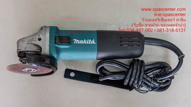 เครื่องเจียรไฟฟ้ามากีต้าร์ MAKITA 4 นิ้ว 9556HN 840 วัตต์ ของแท้ มือสอง สภาพใหม่