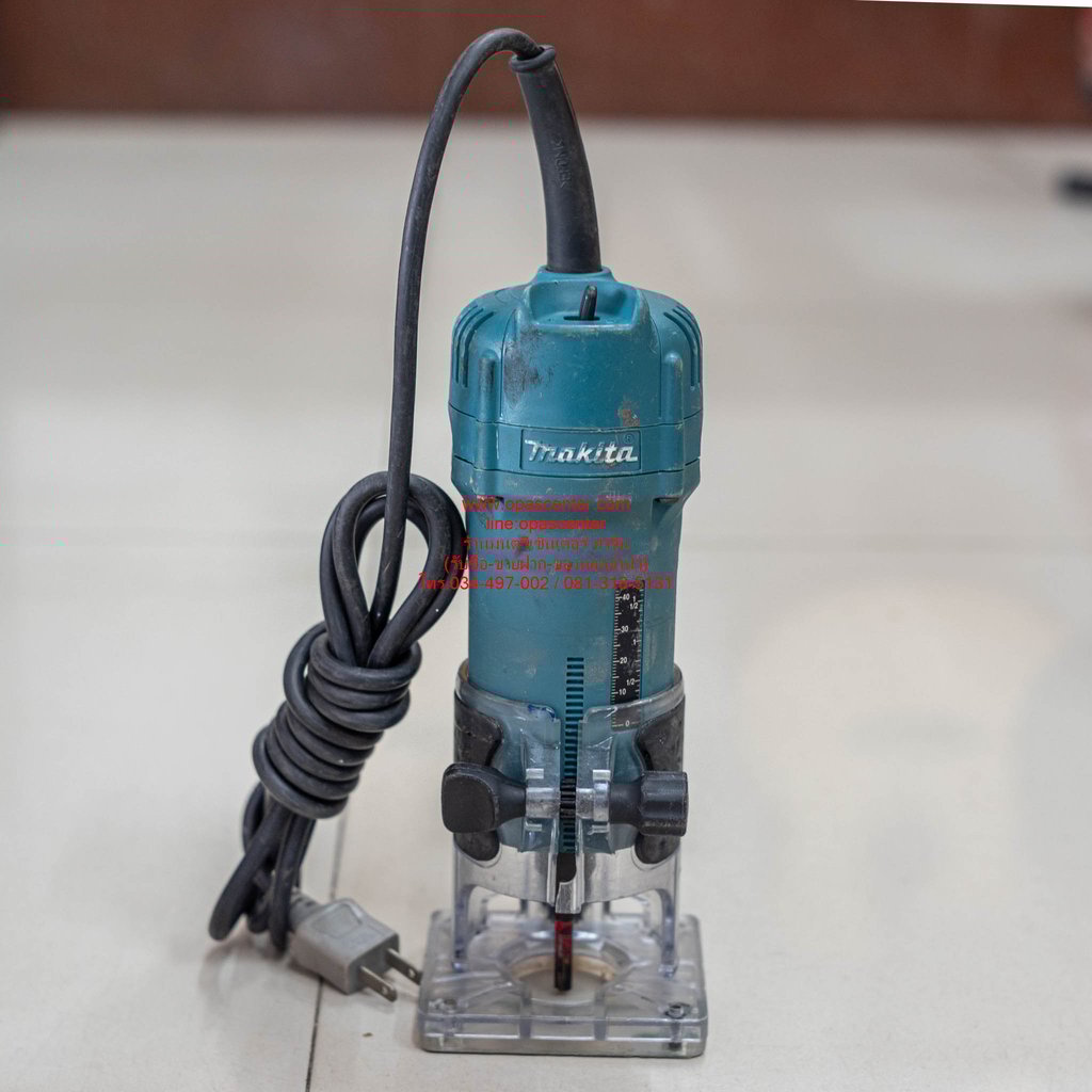 เครื่องเซาะร่อง ทริมเมอร์ MAKITA 3709 6 มม. 530 วัตต์ ของแท้ มือสอง สภาพดี เครื่องเซาะร่อง ทริมเมอร์ MAKITA 3709 6 มม. 530 วัตต์ ของแท้ มือสอง สภาพดี