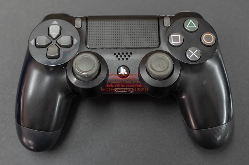 เกมส์ PS4 Play Station4 Slim 1TB 1จอย(ไม่สั่น) 1แผ่นเกมส์ สภาพดี พร้อมกล่อง