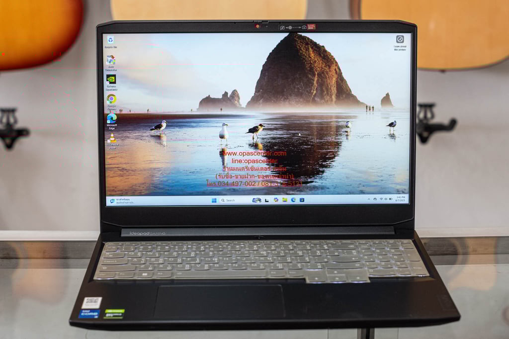 โน้ตบุ๊ค Lenovo IdeaPad Gaming 3 15IHU6 i5-11320H GTX1650(4GB) Ram8 SSD512 จอ15.6 FHD 120Hz สเปคสูง อุปกรณ์ครบ กระเป๋า ที่ชาร์ท มือสอง สภาพใหม่ พร้อมใช้งาน