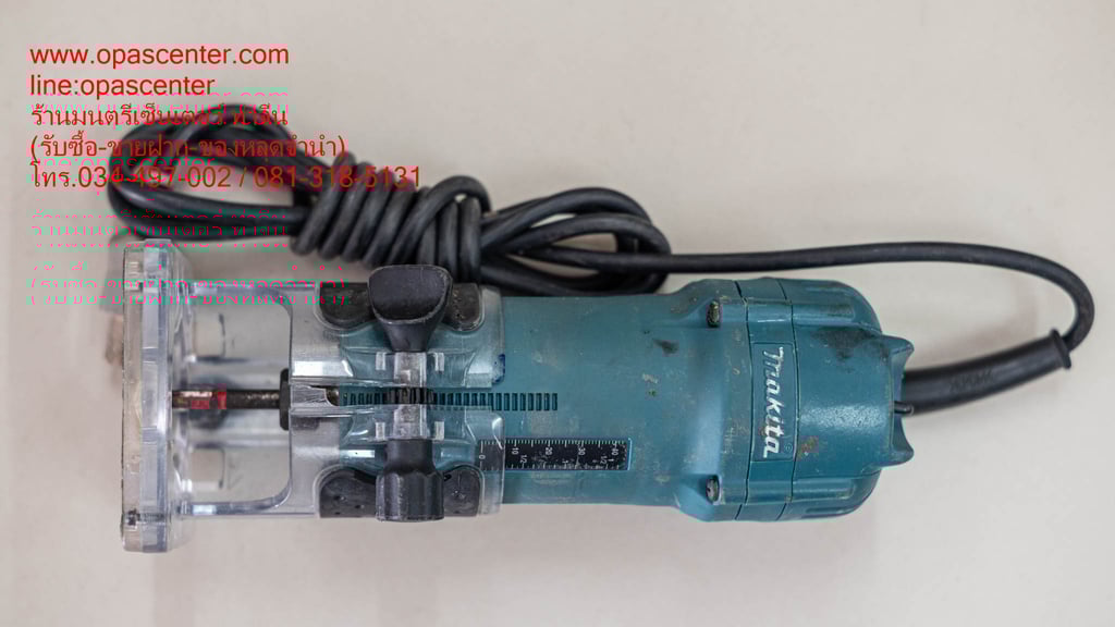 เครื่องเซาะร่อง ทริมเมอร์ MAKITA 3709 6 มม. 530 วัตต์ ของแท้ มือสอง สภาพดี เครื่องเซาะร่อง ทริมเมอร์ MAKITA 3709 6 มม. 530 วัตต์ ของแท้ มือสอง สภาพดี