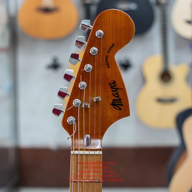 กีต้าร์ไฟฟ้า Maya Electric Guitar สีครีม Made in Japan มือสอง สภาพใหม่