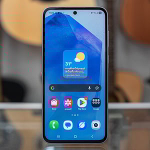 Samsung Galaxy A55 5G RAM12  ROM 256 สีม่วง มือสอง สภาพใหม่