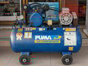 ปั๊มลมขนาดใหญ่ ปั๊มลมสายพาน PUMA PP21 แรงดัน 1HP ขนาดถังลม 92 ลิตร หัวปั๊มลม 2 ลูกสูบ มือสอง สภาพดี พร้อมใช้งาน