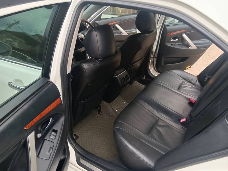 Toyota 2.0GExtremo (รุ่นพิเศษเบาะสีดำ) Toyota 2.0GExtremo (รุ่นพิเศษเบาะสีดำ)