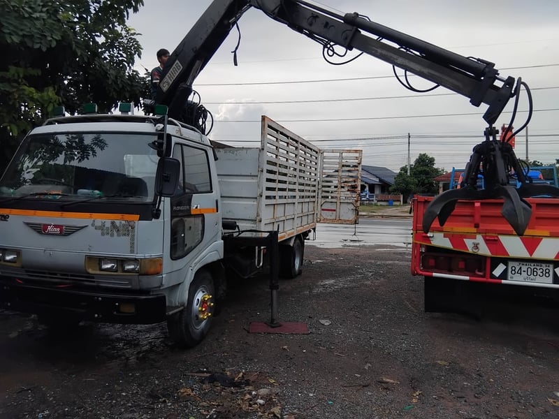 ขายรถ6ล้อเฮี๊ยบมือขยุ้ม