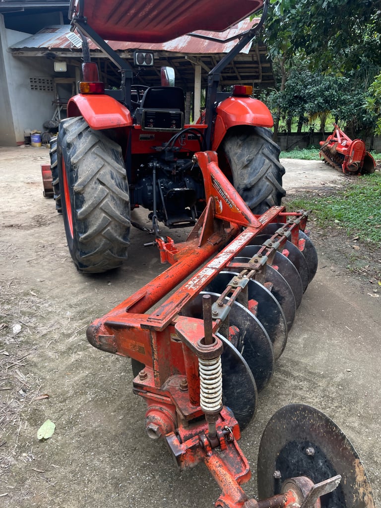 Kubota M6040