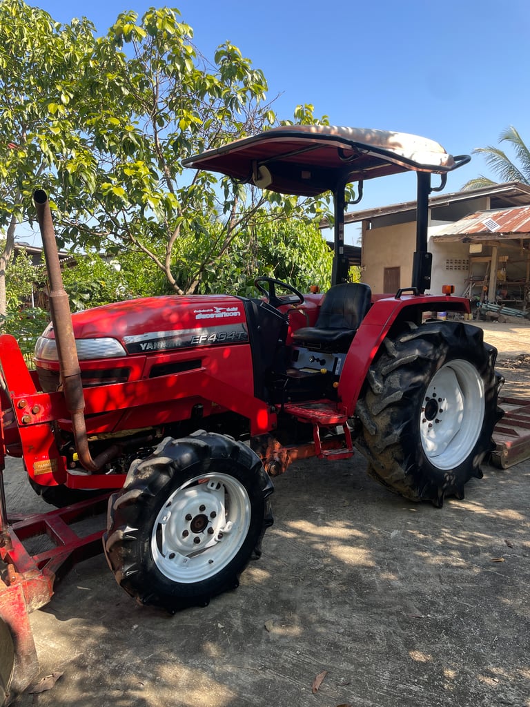 รถไถ Yanmar EF494T ปี 56 รถไถ Yanmar EF494T ปี 56