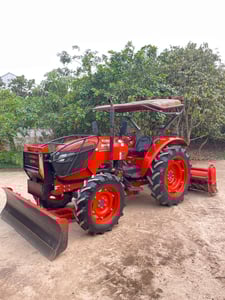 Kubota M6040SU
