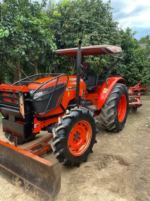 Kubota M6040