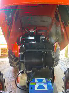 รถไถคูโบต้า M6040SU