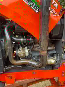 Kubota M6040