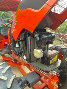 Kubota M6040SU