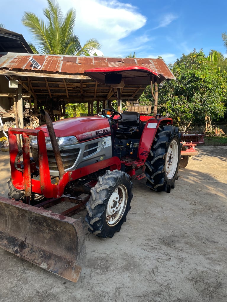 รถไถ Yanmar EF453t ปี 52