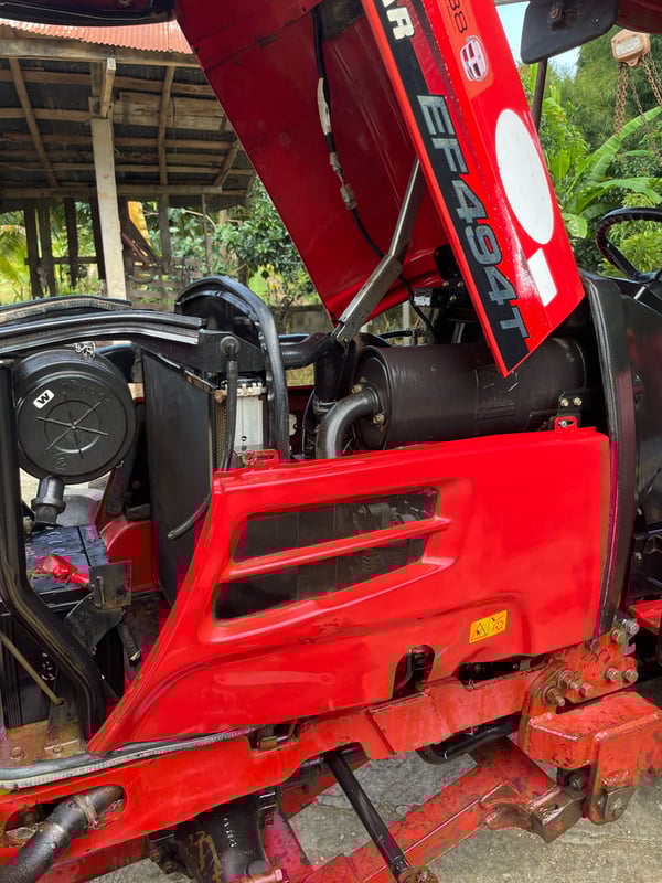 รถไถ Yanmar EF494T ปี 59 รถไถ Yanmar EF494T ปี 59