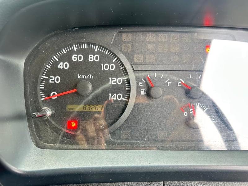 Hino mega 500 ปี57 รถโดยสาร กระบะยาว 5.60เมตร ไมล์น้อยมาก Hino mega 500 ปี57 รถโดยสาร กระบะยาว 5.60เมตร ไมล์น้อยมาก