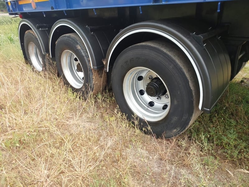 หางพื้นเรียบ 3เพลา RCK ปี54