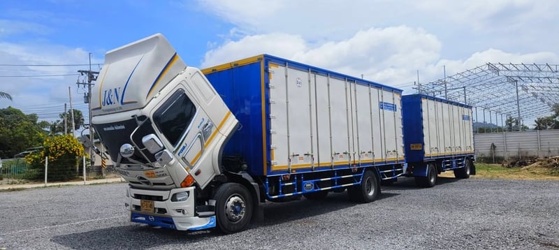 HINO FG 240แรง 6ล้อ พ่วงแม่ลูก แยกได้