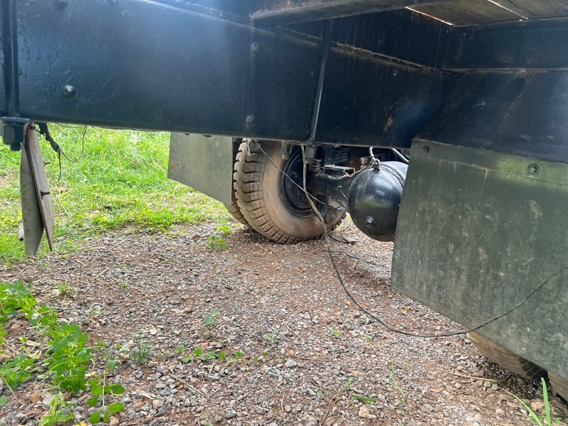 MITSUBISHI 10ล้อ เพลาเดียว 160แรงม้า เทลลเลอร์แท่นเตี้ย ปี2537 MITSUBISHI 10ล้อ เพลาเดียว 160แรงม้า เทลลเลอร์แท่นเตี้ย ปี2537