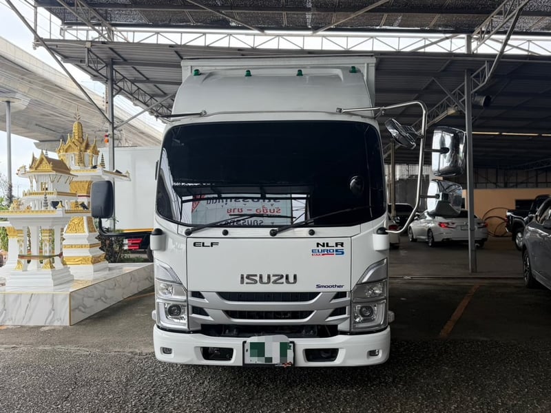 ISUZU NLR130 ปี68 ยูโร5 เกียร์ออโต้ ตู้ยาว3.2เมตร รถสวย พร้อมใช้ ISUZU NLR130 ปี68 ยูโร5 เกียร์ออโต้ ตู้ยาว3.2เมตร รถสวย พร้อมใช้