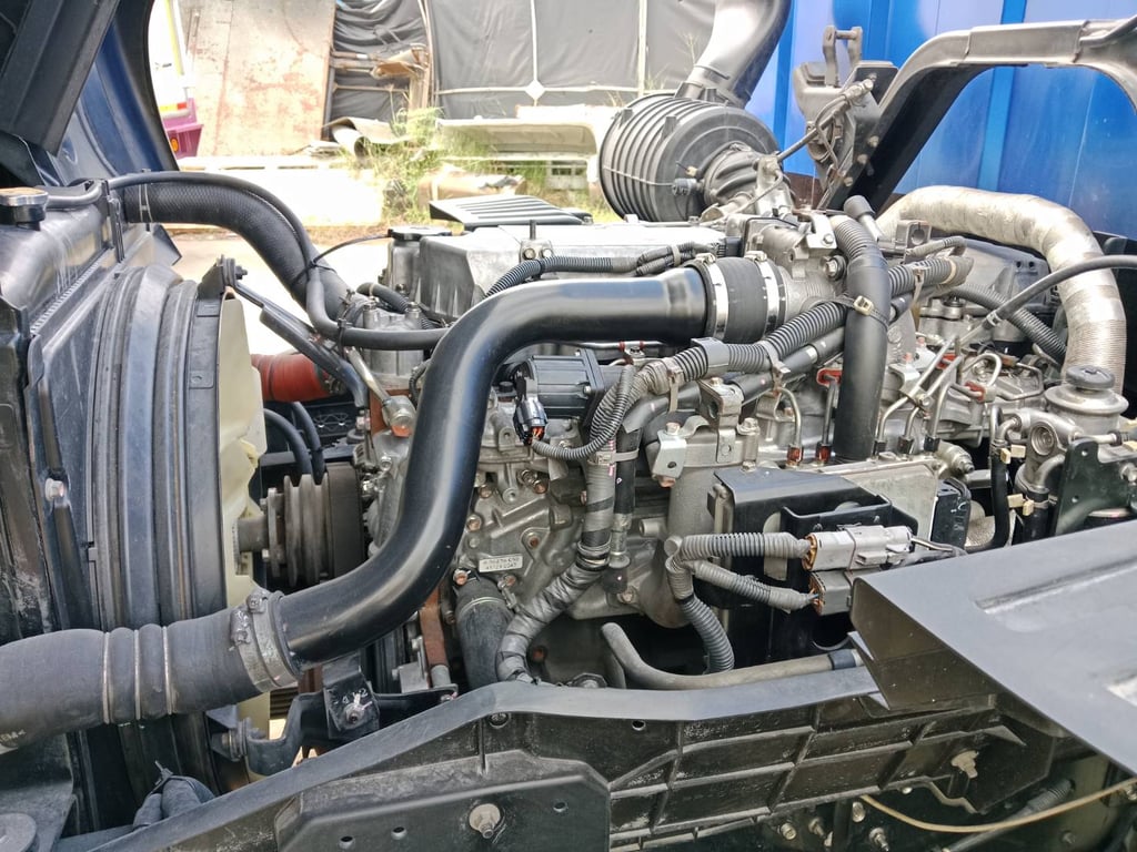 ISUZU FTR240 ปี63 ตู้แห้ง 10บาน พร้อมใช้งาน