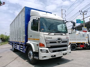 HINO VICTOR 240 แรง ปี2562 สภาพสวย เก็บสีตู้ให้ในสภาพพร้อมใช้ HINO VICTOR 240 แรง ปี2562 สภาพสวย เก็บสีตู้ให้ในสภาพพร้อมใช้