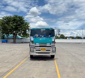 ISUZU FVM 240แรงม้า รถบรรทุก 10ล้อ กระบะเหล็ก ปี2023 เลขไมล์น้อยกว่า 100,000 กม.