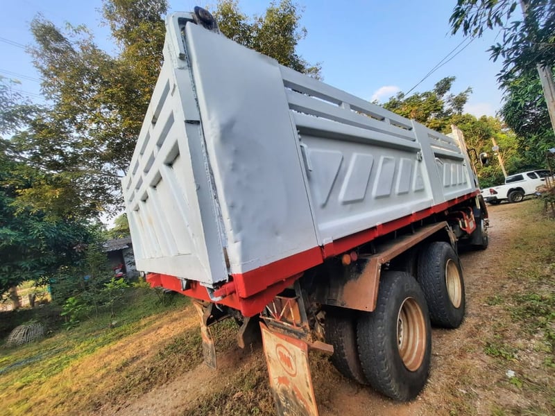 ขาย 10ล้อ ดั้มพ์ ISUZU FVZ240 FVZ300 ปี60 รถพร้อมใช้งาน มี2คัน ขาย 10ล้อ ดั้มพ์ ISUZU FVZ240 FVZ300 ปี60 รถพร้อมใช้งาน มี2คัน