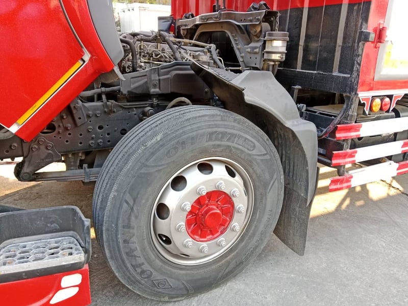 HINO VICTOR 240 แรง ปี62 ยาว 7.70 กว้างใน 2.45 สูง 2.69 สภาพสวยมาก