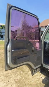 ISUZU NKR130 ปี50 6ล้อ ติดเครน2.2ตัน พร้อมใช้งาน