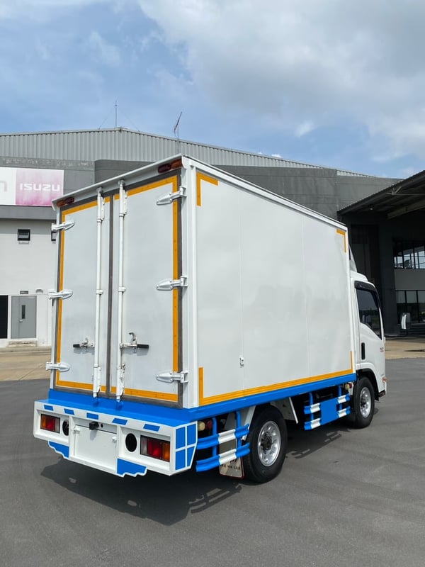 ISUZU NLR130 ปี65 ตู้แห้ว ยาว3เมตร ประกันศูนย์เหลือ2ปี ISUZU NLR130 ปี65 ตู้แห้ว ยาว3เมตร ประกันศูนย์เหลือ2ปี