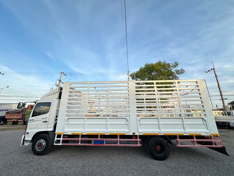 Hino Mega 175แรง ปี62 คอกยาว6.6เมตร Hino Mega 175แรง ปี62 คอกยาว6.6เมตร