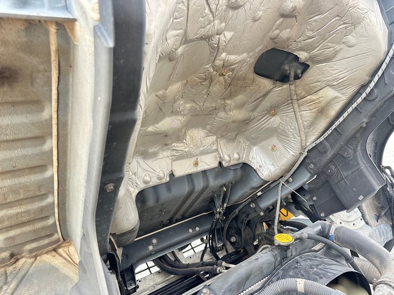 Hino mega 500 ปี57 รถโดยสาร กระบะยาว 5.60เมตร ไมล์น้อยมาก Hino mega 500 ปี57 รถโดยสาร กระบะยาว 5.60เมตร ไมล์น้อยมาก