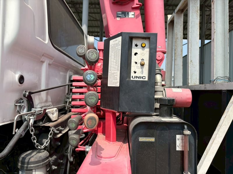 10ล้อ Hino Victor FL260 ปี63 เครน UNIC 5ตัน 4ปลอก 3ชัก 10ล้อ Hino Victor FL260 ปี63 เครน UNIC 5ตัน 4ปลอก 3ชัก