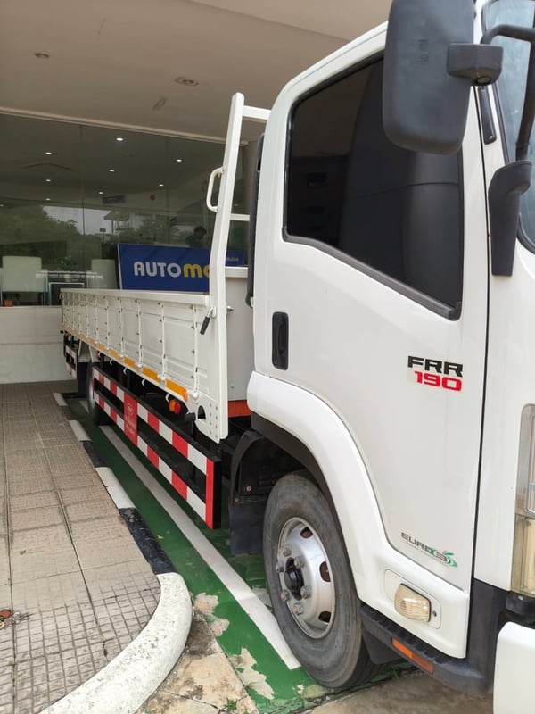 ISUZU FRR190 ปี60 กระบะเหล็ก ยาว6.5เมตร รถสวย พร้อมใช้งาน สภาพดี