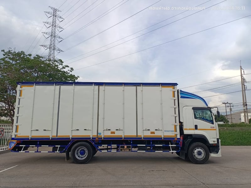 ISUZU FTR210 ปี65 ตู้แห้ง10บาน ยาว7.8เมตร รถสวย เจ้าของขายเอง ISUZU FTR210 ปี65 ตู้แห้ง10บาน ยาว7.8เมตร รถสวย เจ้าของขายเอง