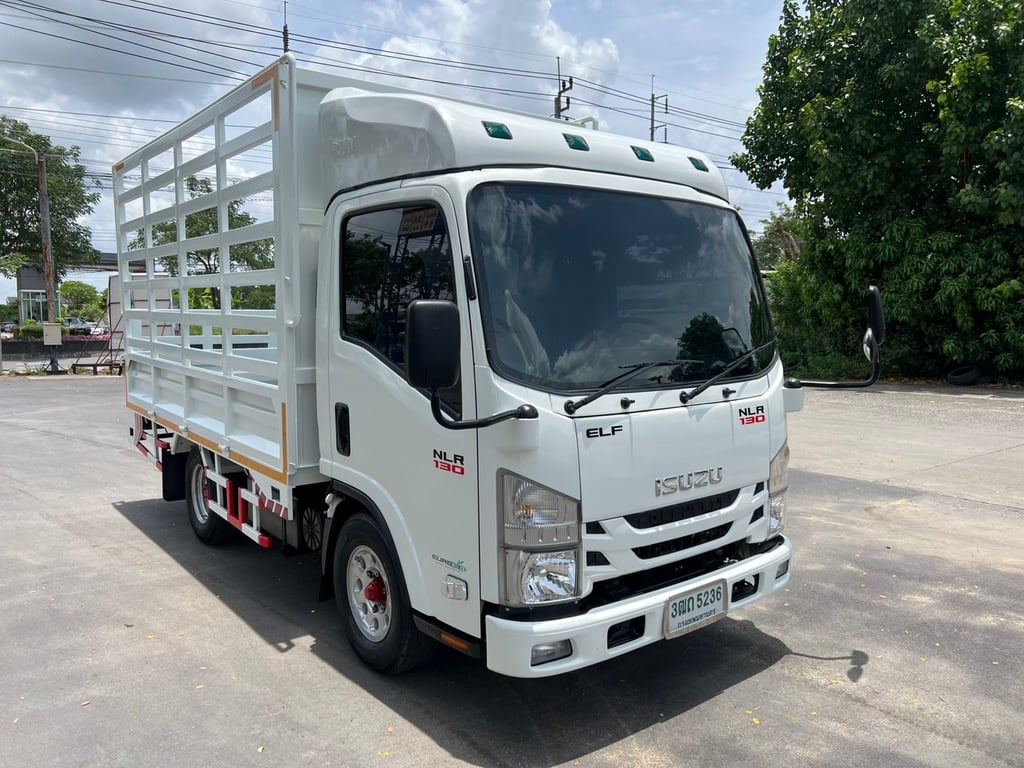 ISUZU NLR 130แรง 4ล้อ กระบะคอกสูง ปี65