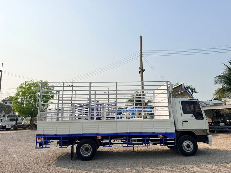 Hino fc4j สมอทอง ปี45 กระบะยาว 5.6เมตร