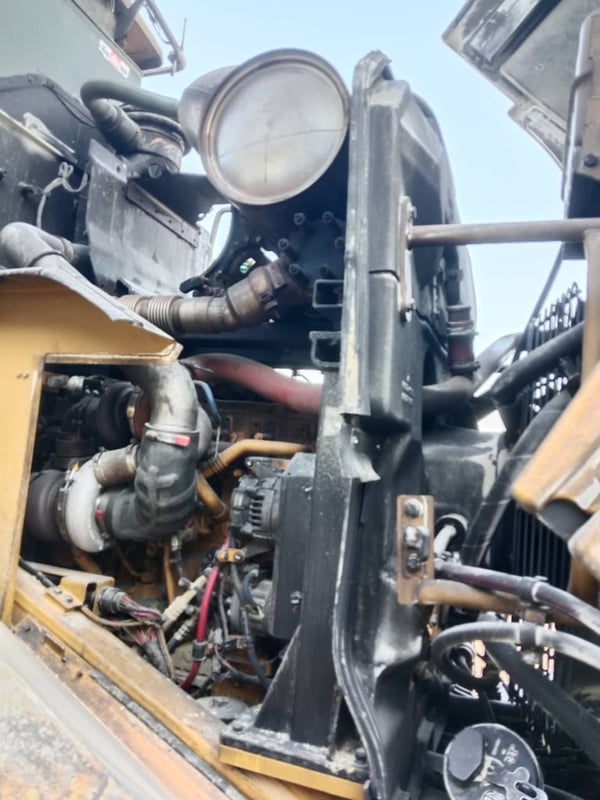 CAT 950K รถตักล้อยาง พร้อมใช้งาน CAT 950K รถตักล้อยาง พร้อมใช้งาน