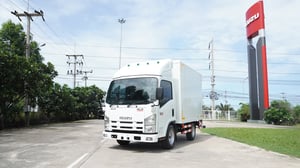 ISUZU NLR130 ปี57 ตู้แห้งยาว 3เมตร ไมล์น้อย ยางใหม่4เส้น