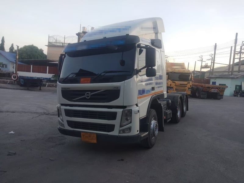 VOLVO FM 400แรงม้า รถบรรทุก หัวลาก 10ล้อ ปี57 มี2คัน