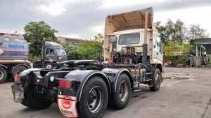 ISUZU GXZ320 เกียร์ZF Maxload ปี49 ISUZU GXZ320 เกียร์ZF Maxload ปี49