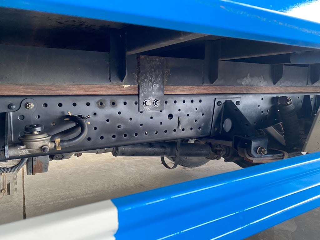 ISUZU NLR130 ปี65 ตู้แห้ว ยาว3เมตร ประกันศูนย์เหลือ2ปี